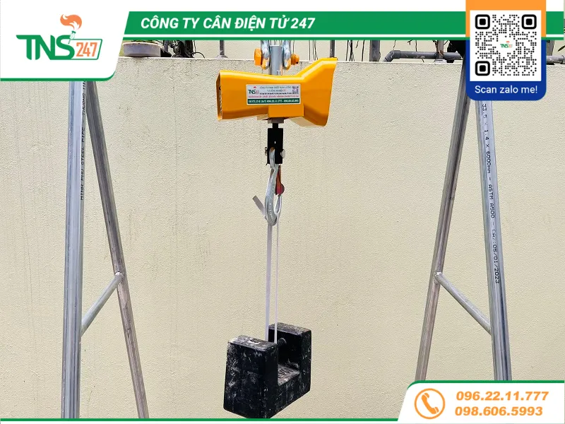 can-treo-dien-tu-ocs-5-tan-gia-bao-nhieu